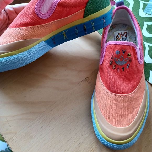 Adidas Nizza Love Unites Slip on Shoes NTW - Picture 1 of 11